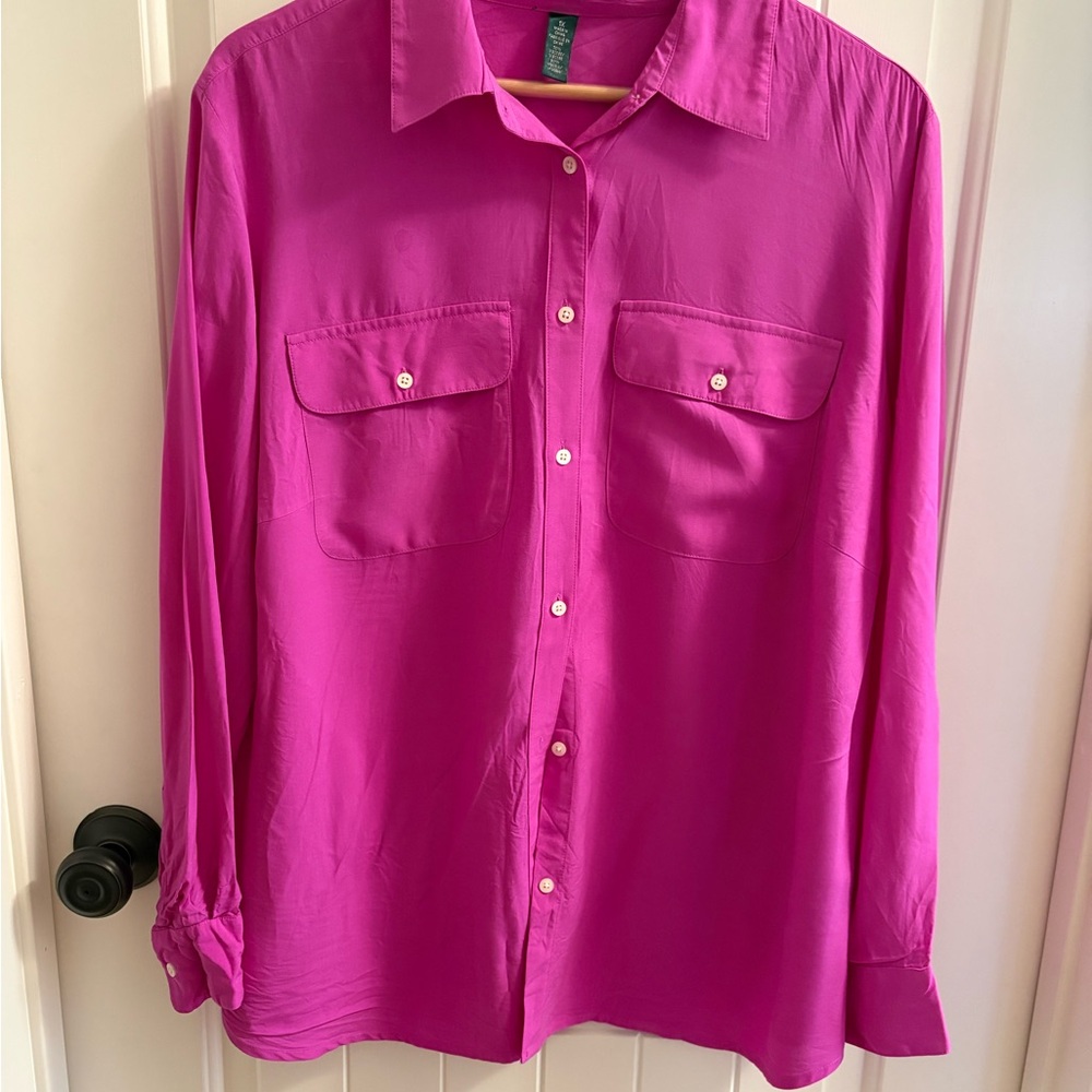 Ralph Lauren Silky Fuchsia Button-Up Shirt - Classic Collared Style